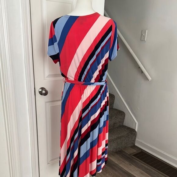 Lane Bryant Striped Multicolor Dress Size 14-16 - Picture 2 of 11